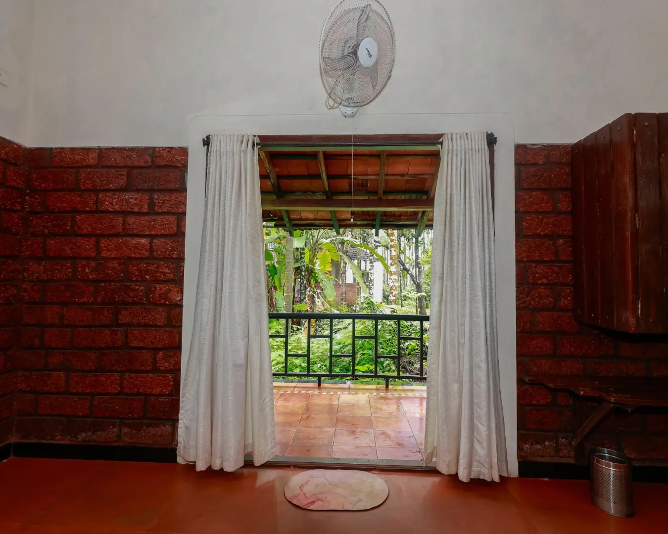 Cottage Room