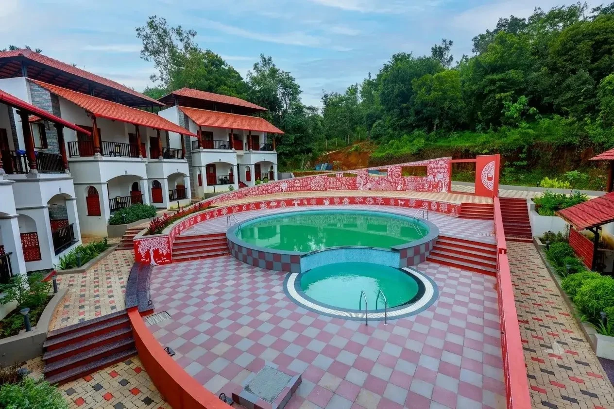 Exterior Image