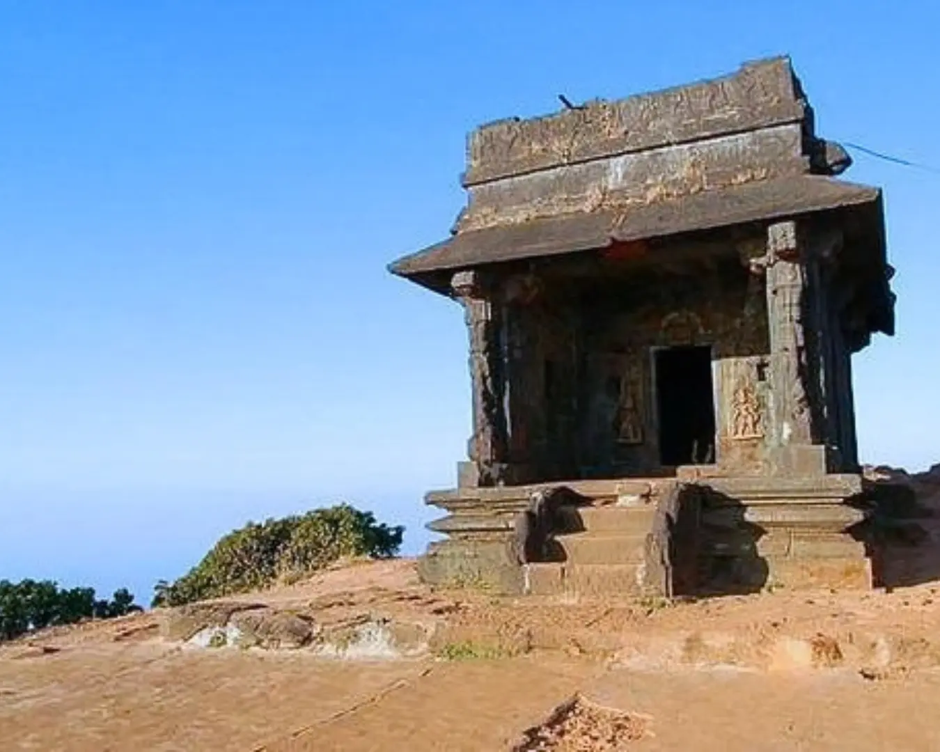 Sarvajna Peetha Kodachadri Peak